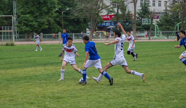 以实现足球 以实现足球